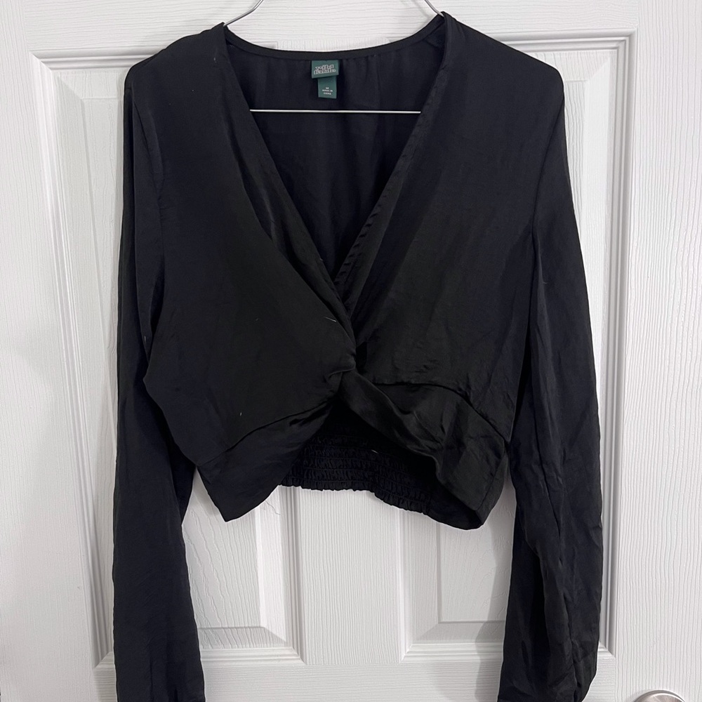 Black knot front top